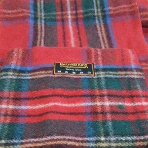 Patrick King Pocket Scarf Wool  Royal Stewart Red Scottish Tartan With Pockets